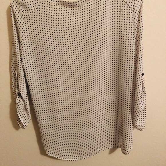 Women’s blouse - Picture 2 of 2
